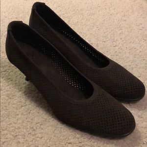 Stuart Wietzman Brown Heels